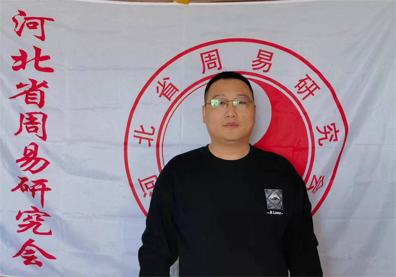 王立华
