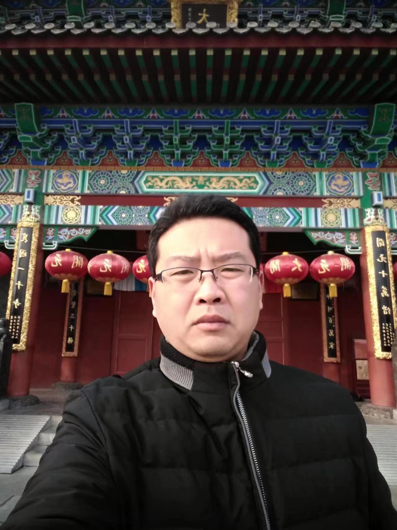 刘向辉