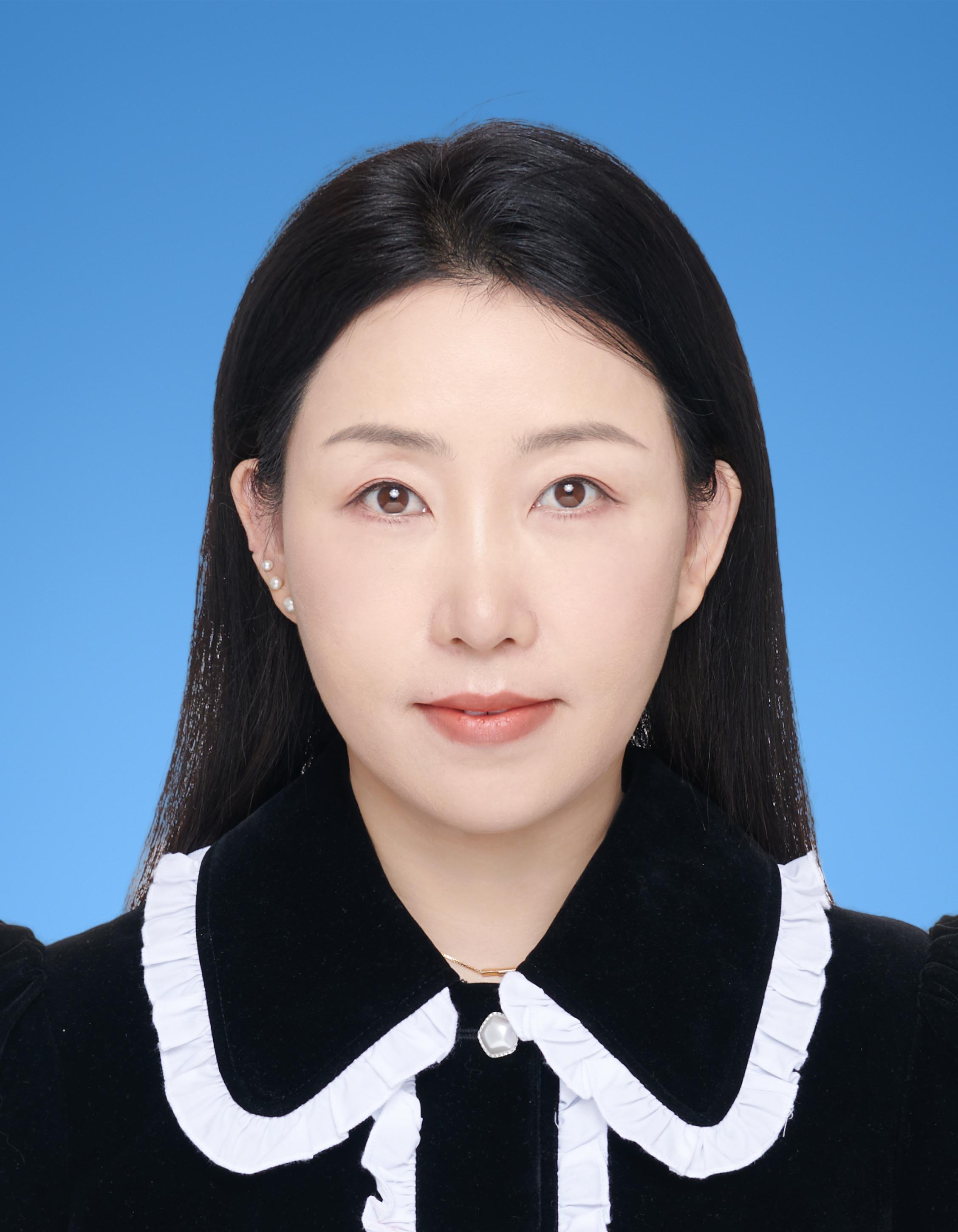 杨丽
